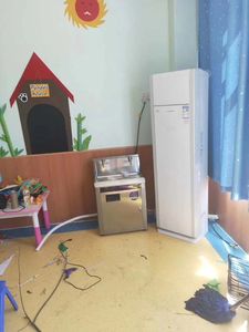 成都郫县幼儿园直饮水机安装照片